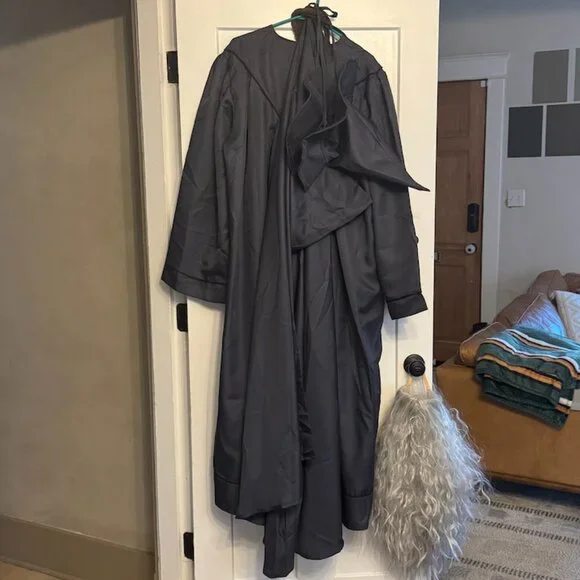 Gandolf Costume Mens Gray Robe Hooded Cloak with Hat Grey Wizard - Picture 6 of 6